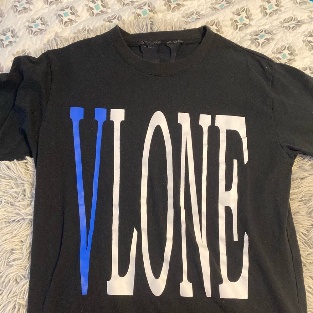 Mens Vlone